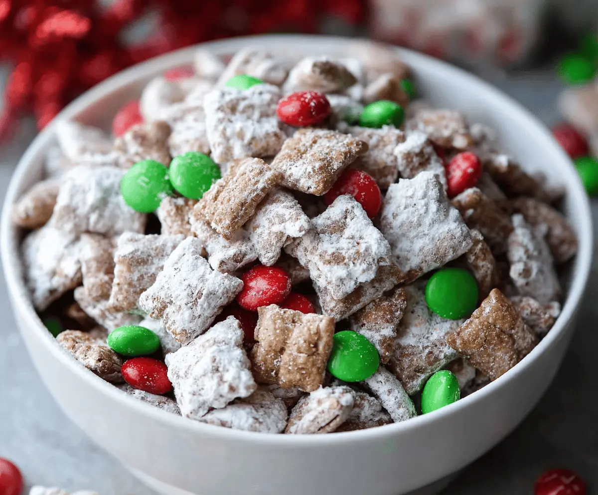 Easy Christmas Puppy Chow Recipe