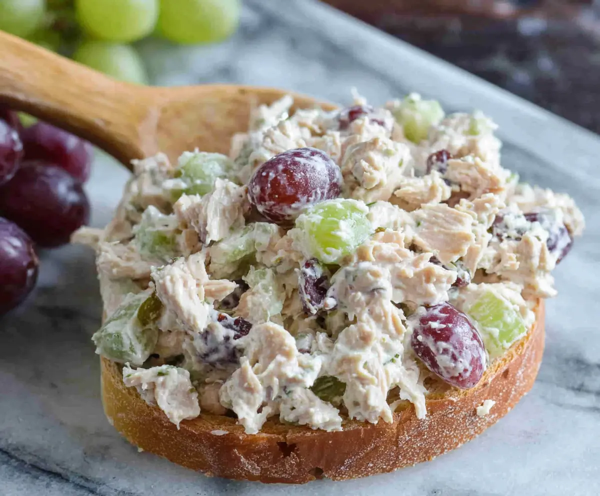 Easy Chicken Salad with Grapes