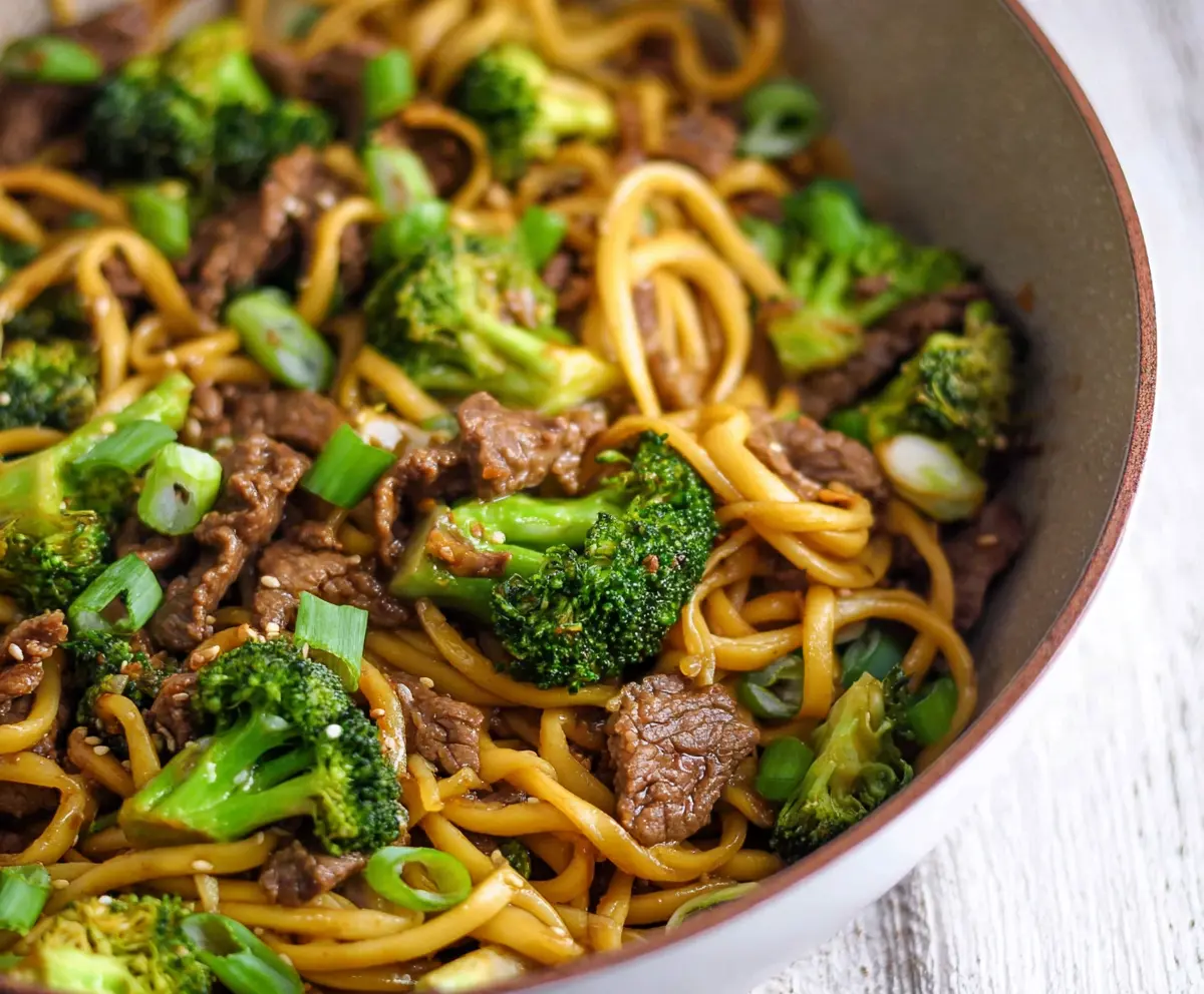 Garlic Ginger Beef Noodles