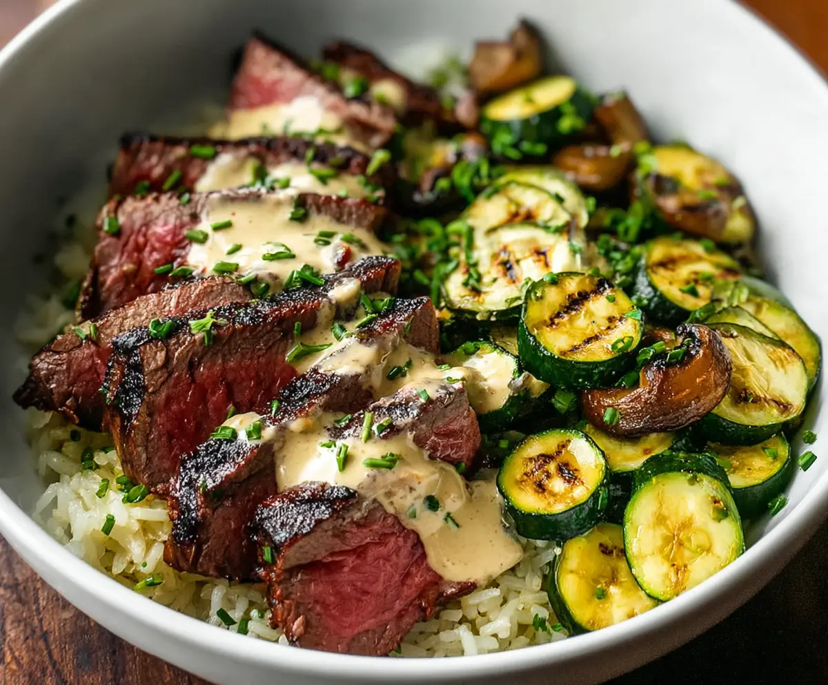 Easy Grilled Steak Bowl with Zucchini